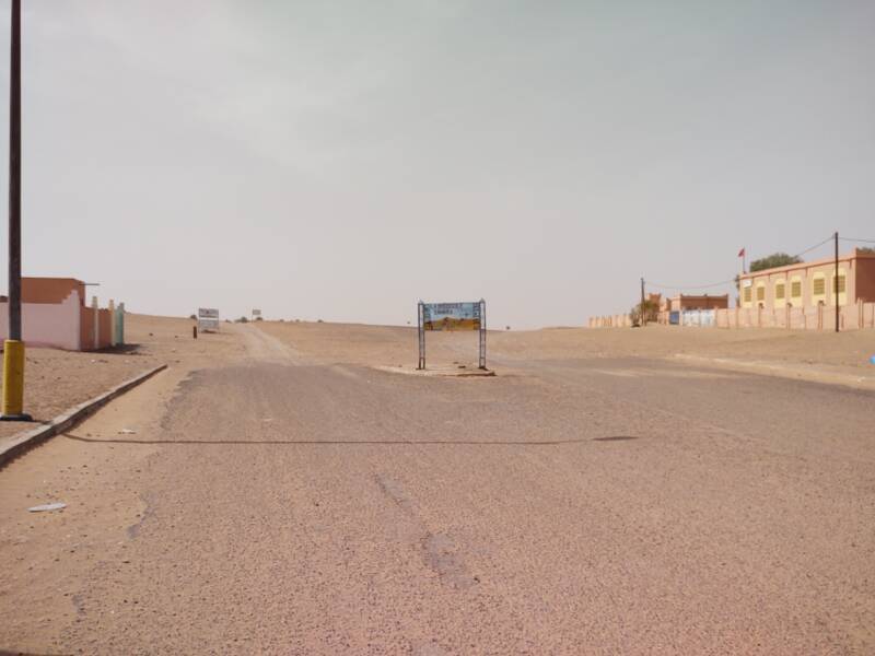 School at the west edge of M'Hamid, the end of the pavement.