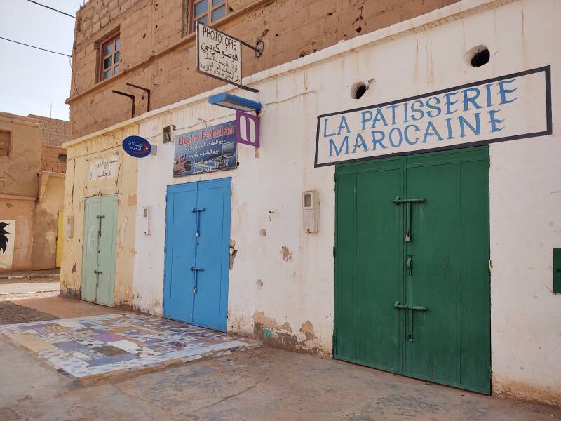 Patisserie and an electronics shop near the center of M'Hamid.