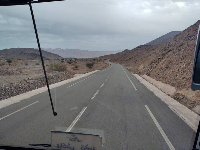 Date palm oases along the highway from Agdz to Zagora.