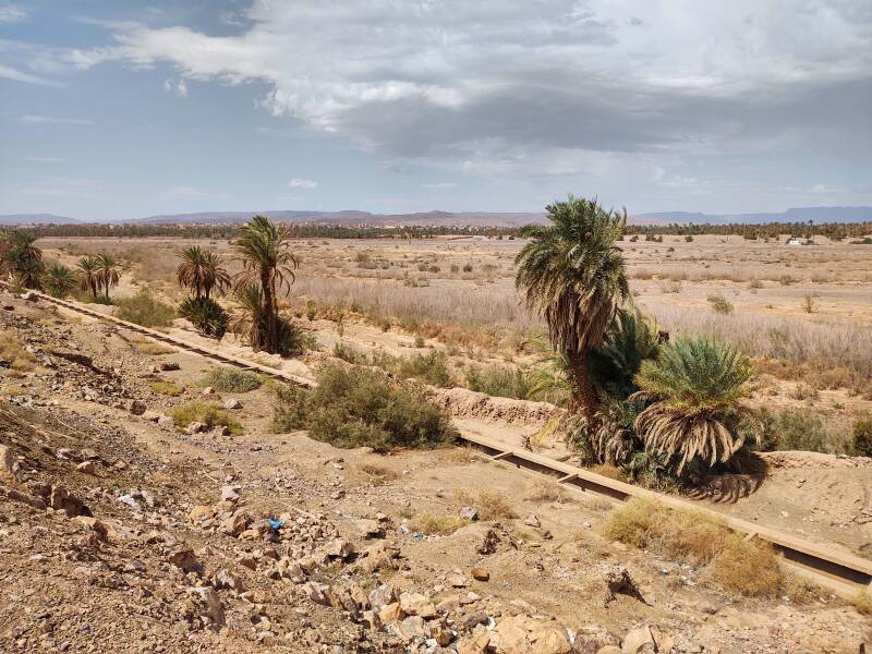 Looking back to Zagora from the N12 road close to the base of Jebel Zagora.