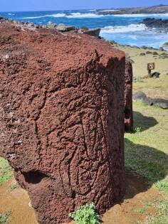 Petroglyphs at Akahaŋa