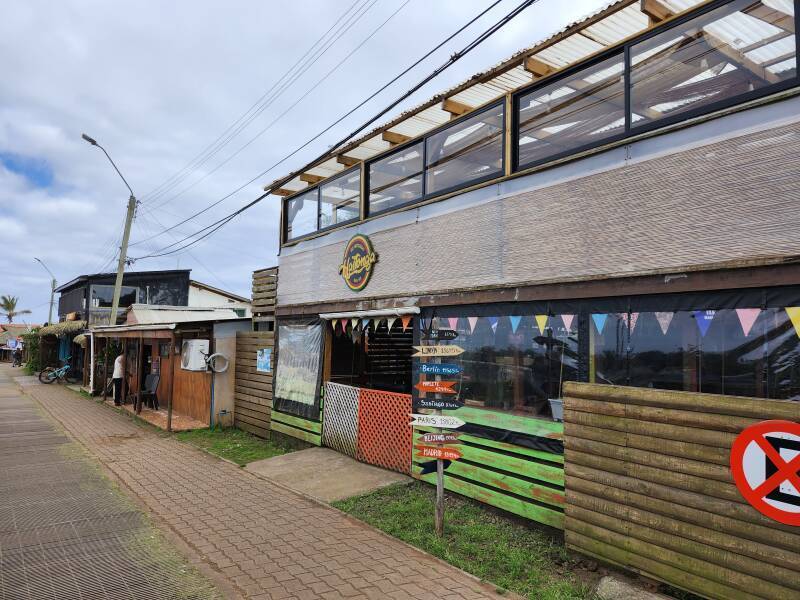 Haitonga restaurant near the fishing port.