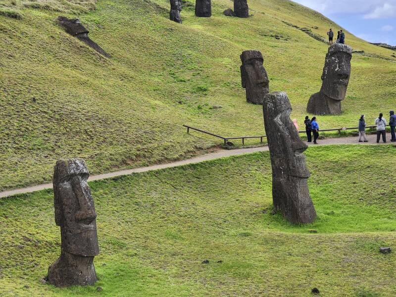 Rano Raraku.