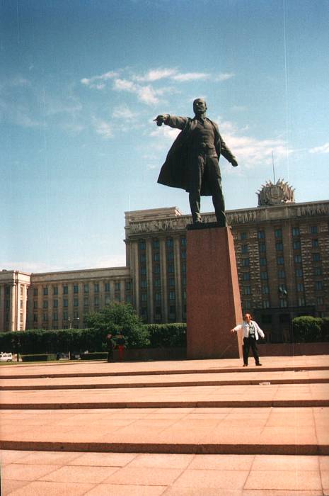 Vladimir Illych Lenin hailing a cab.
