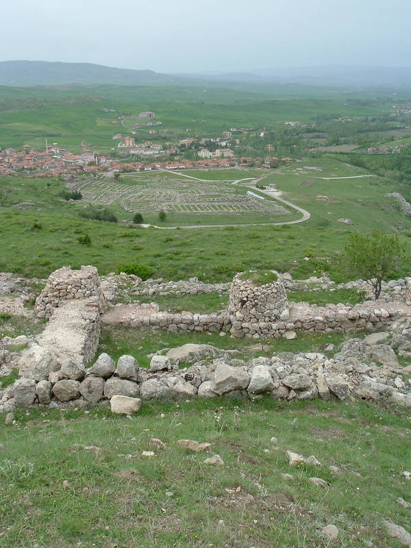 View from Büyükkale over the village of Boğazkale, toward Sungurlu.