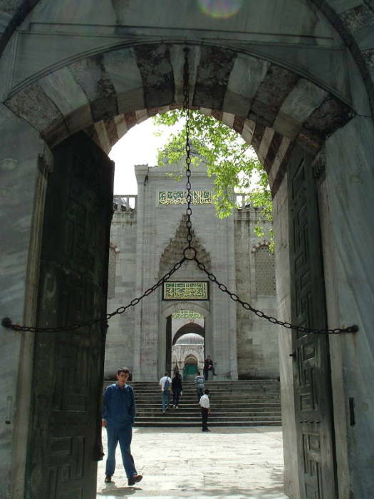 Outer gate of the Blue mosque or Sultanahmet Cami, in Istanbul.