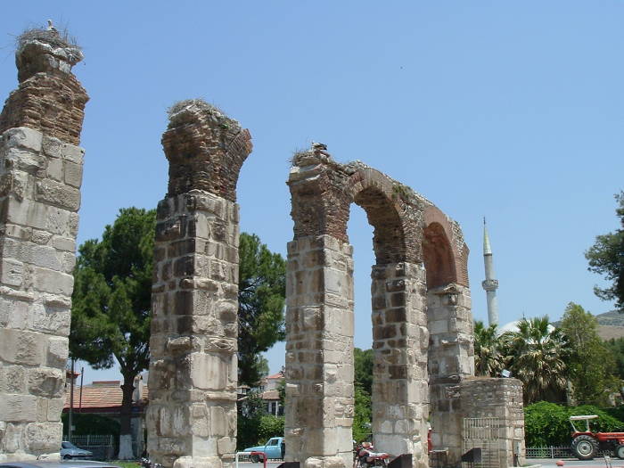 Aqueducts and stork nests in Selçuk.