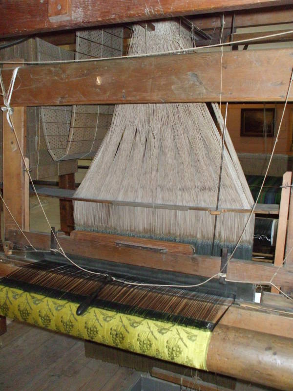 Programmable Jacquard loom at the National Museum.