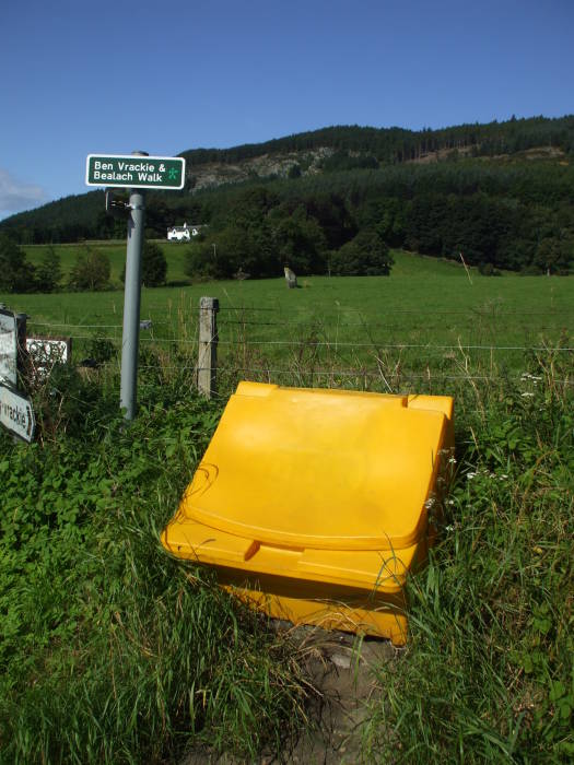 A grit box near the village of Moulin, in front of the Dane's Stone, in the Lower Highlands.