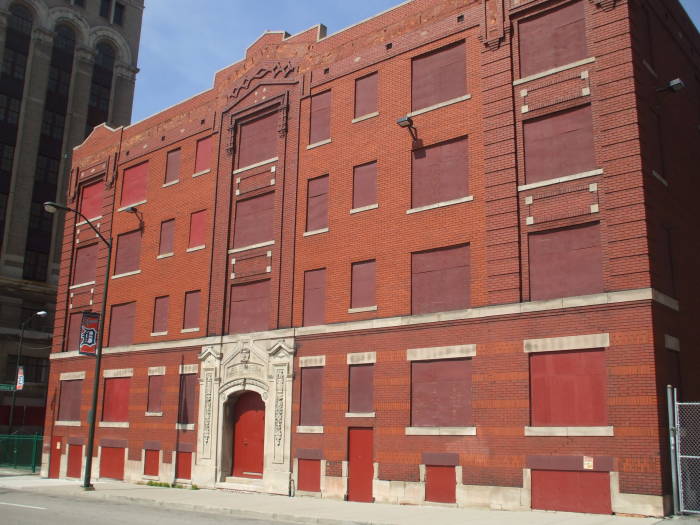 Vacant building on Park between Elizabeth and Columbia.