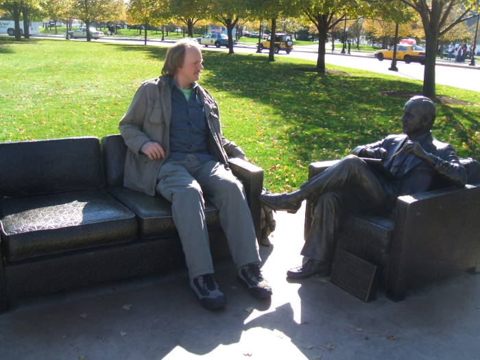 Bob Newhart statue, Navy Pier, Chicago.