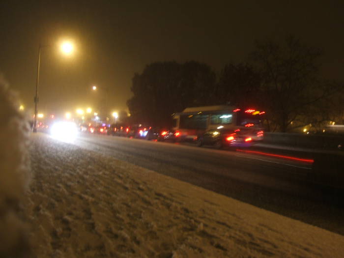 Washington DC traffic panics in snow.