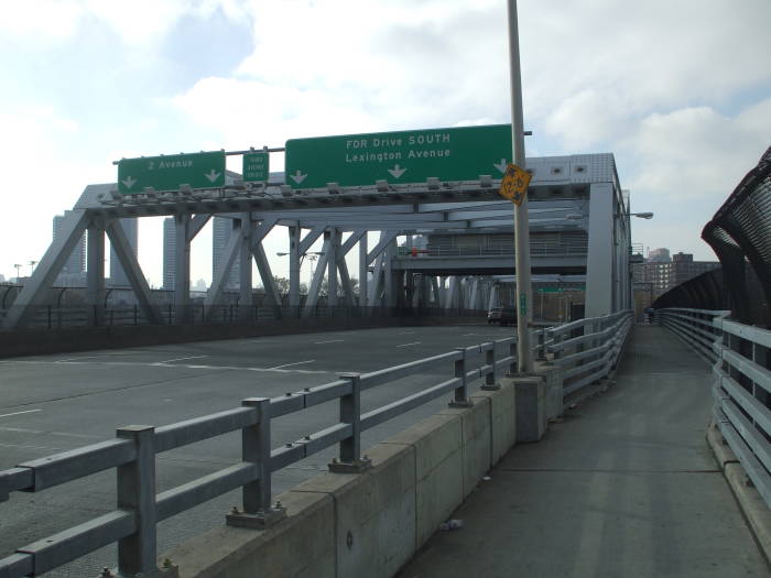 69th Street Bridge where Snake Plissken exfiltrated the U.S. President from the Manhattan Island Prison Facility.