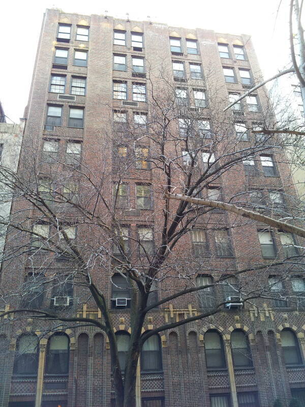 Humphrey Bogart's home at 434 East 52nd Street between 1st Avenue and the FDR Drive.