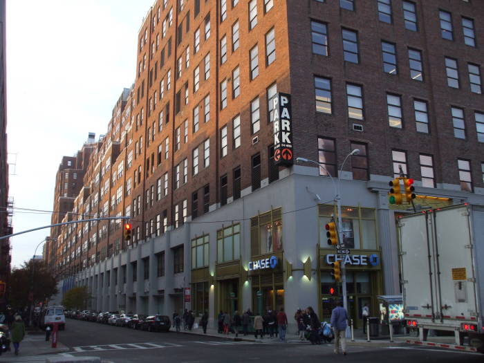 111 Eighth Avenue houses St Vincent's cancer center.