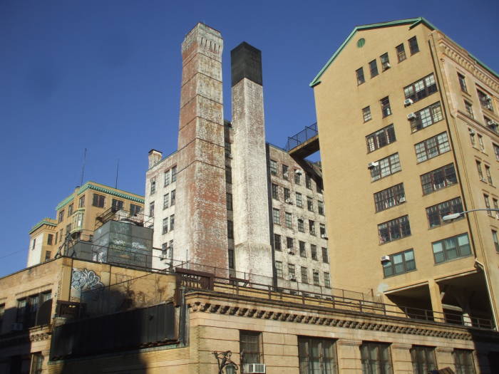 Bell Telephones research facility at 55 Bethune.