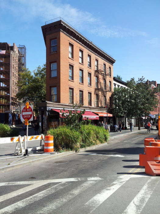 Corner of Greenwich Avenue and 11th Street in 2013.