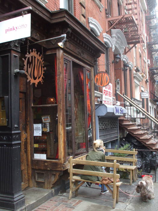 Mud Cafe entryway.