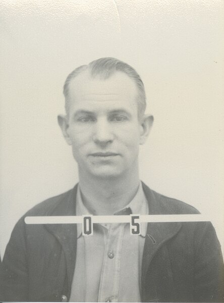 Manhattan Project ID photo of Edwin McMillan, from https://commons.wikimedia.org/wiki/File:Mcmillan-edwin_m.jpg