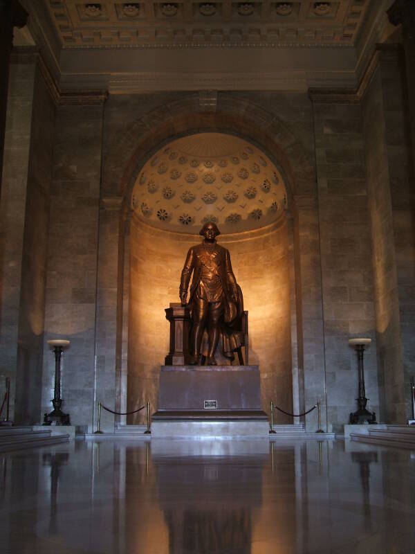 Freemason sites in Washington DC, as in 'The Lost Symbol' by Dan Brown, Masonic statue of George Washington.