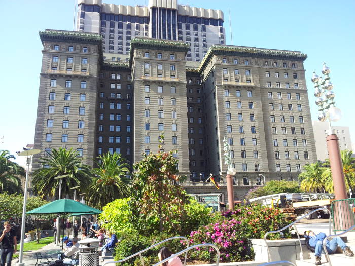 The two original wings and the double-width added wing of the Saint Francis Hotel, with the 1972 32-story tower behind.