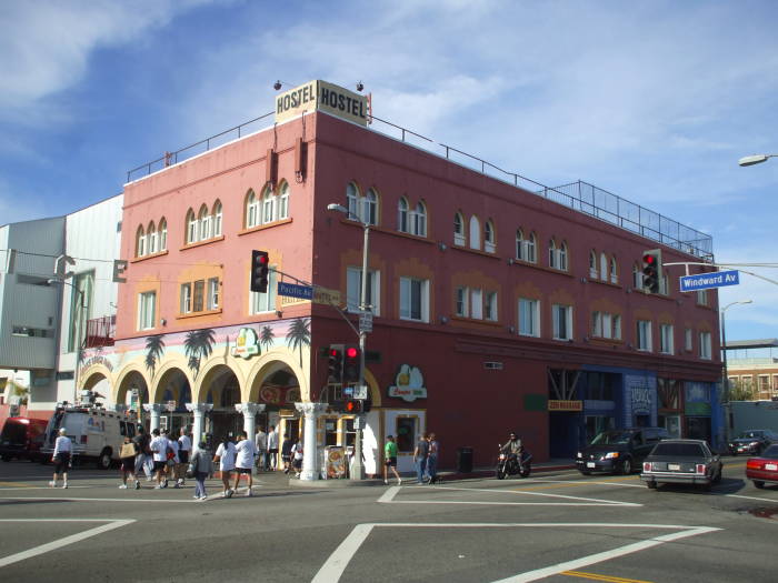 Shops and a hostel at Windward Avenue and Pacific Avenue in Venice, California.